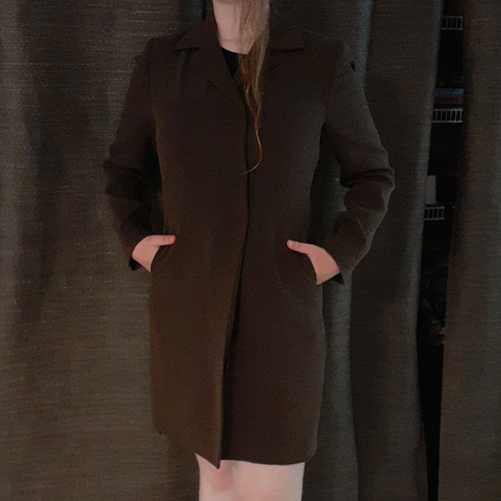 Women's brown Anne Klein suit